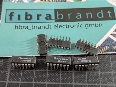 MCM2802GP | Motorola | DIP-14 EEPROM | New & Original | 1 pc