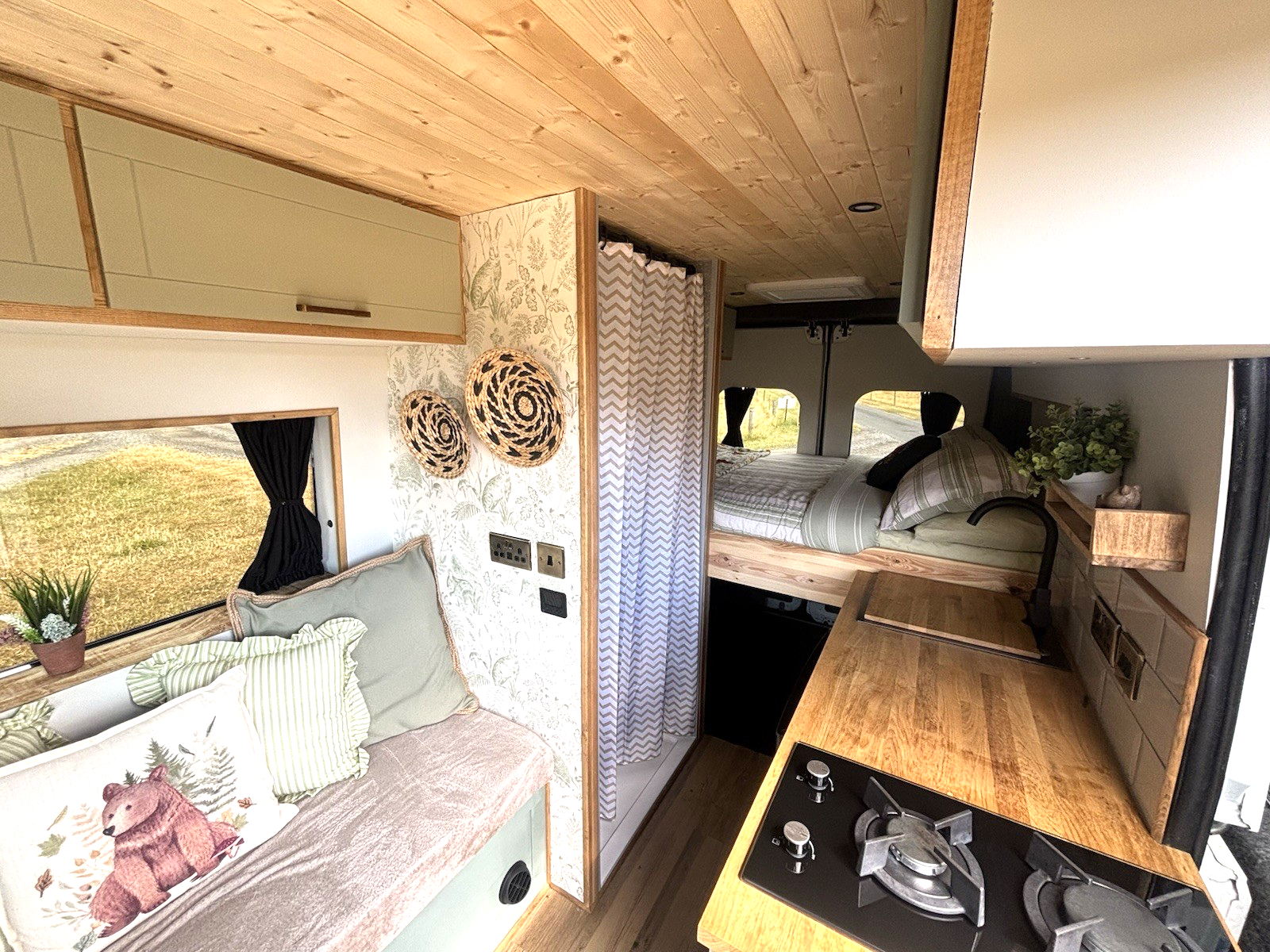 Peugeot Boxer Camper Van Off Grid
