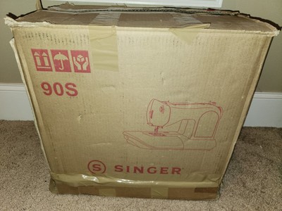 SINGER 90S  Special Edition Computerized Portable Sewing Machine w/ LCD Screen
