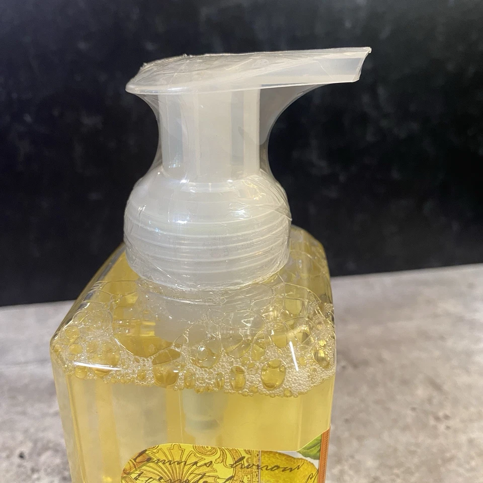 Jabón de manos espumoso Michel Design Works ALBAHACA LIMÓN 530 ml manteca de karité lavado Foto 2 de 4