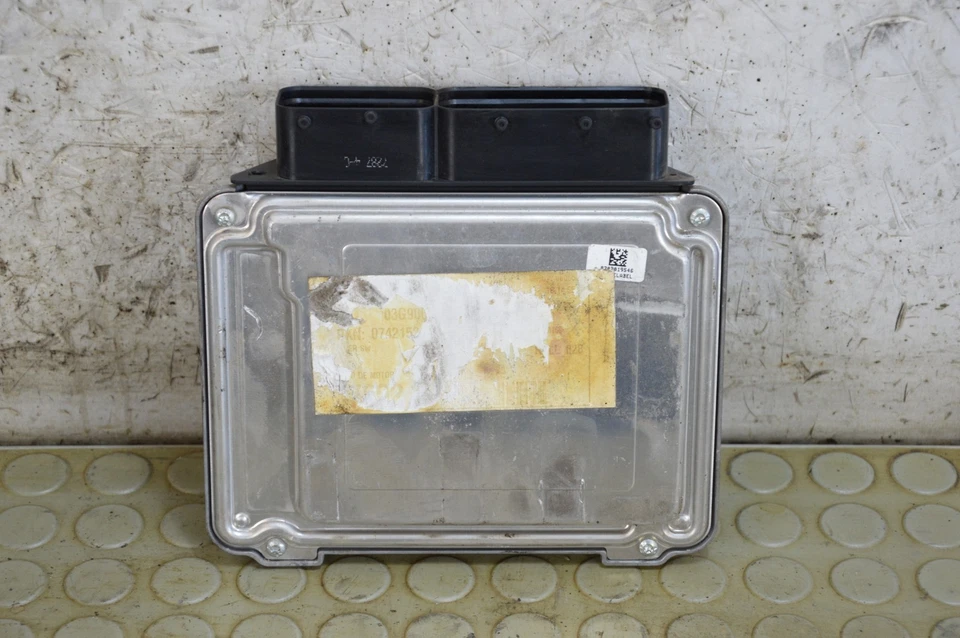 26273 Centralina motore Vw Golf V Variant 1.9 TDI dal 2007 al 2010 cod 03g906021 - Immagine 4 di 4