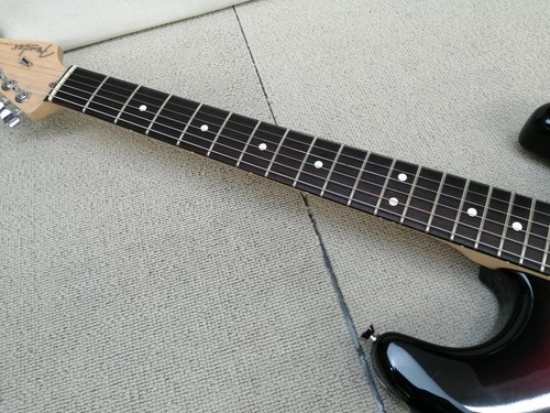 FENDER USA VG STRATOCASTER Gutiar elettrico usato - Foto 4 di 11