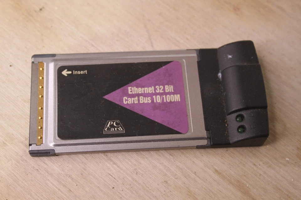 4 MIX BRAND NOTEBOOK CardBus 10/100 Ethernet LAN Adapter  AND WIRELES CARD - Image 3 of 4