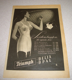 Jahr 1952 orig. Reklame Werbung Mieder Dessous Triumph Hüfthalter Strapse BH 1.