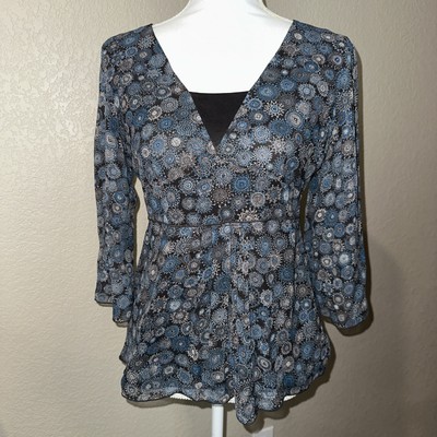 NINE WEST 100% Silk Blouse Sz 2 (XS) $79  Silver Screen  3/4 Sleeve Blue Floral