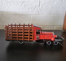 VINTAGE MASTERPIECE RAILWAYS RAIL TRAIN CAR! HO SCALE. HAWTHORNE VILLAGE.