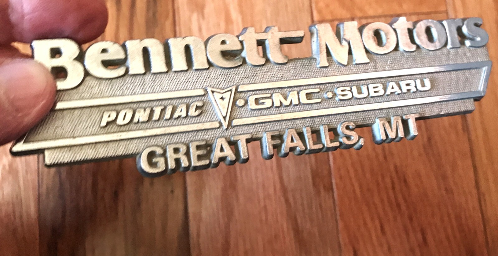 Vintage Auto Dealership Nameplate Motors Great Falls MT Emblem