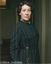 Phyllis Logan Downton Abbey Autographed Signed 8x10 Photo COA B