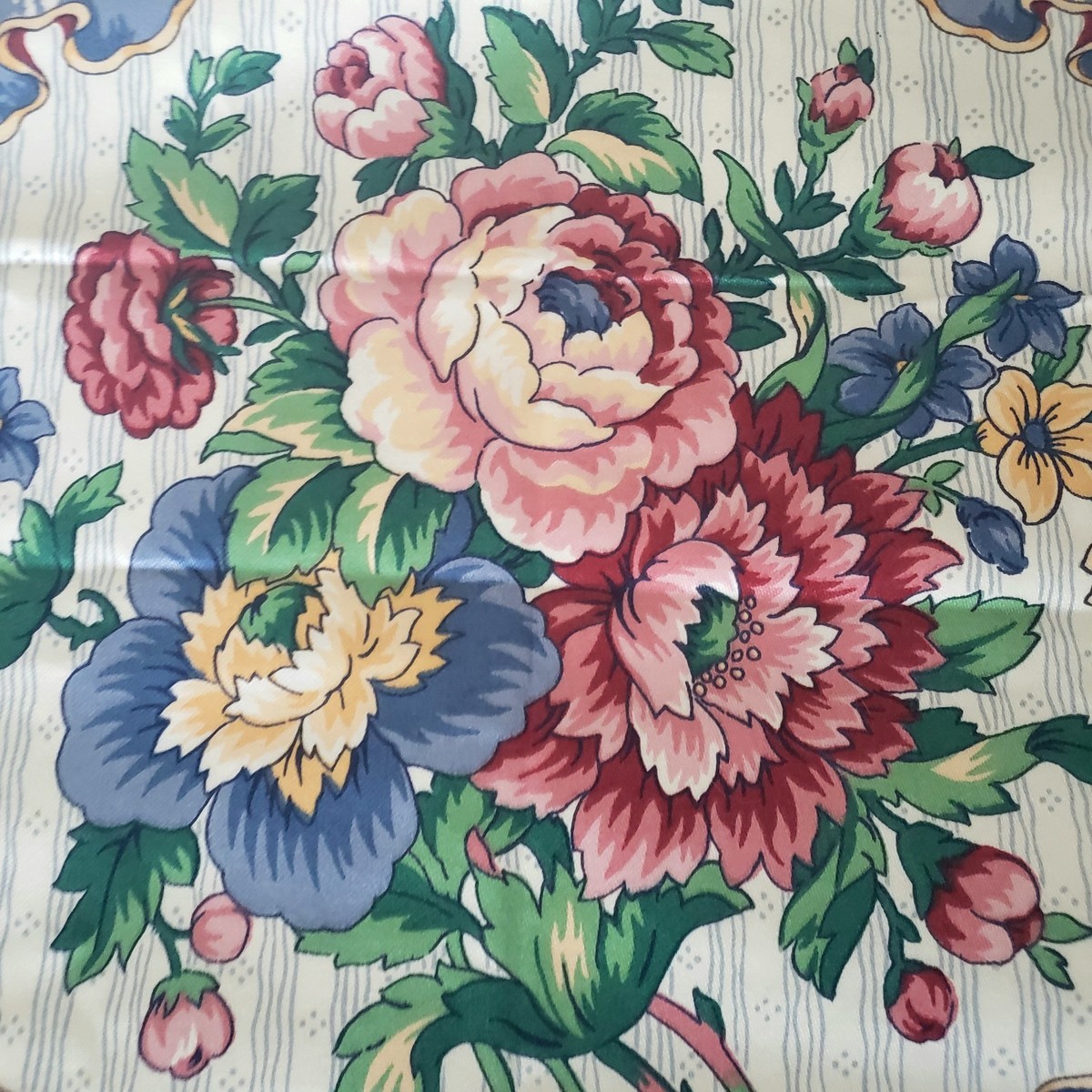 1点物⭕️お安く!◎Custom vintage fabric◎FLEX 8.7 Vintage Floral Chintz Fabric 56” Wide X 34