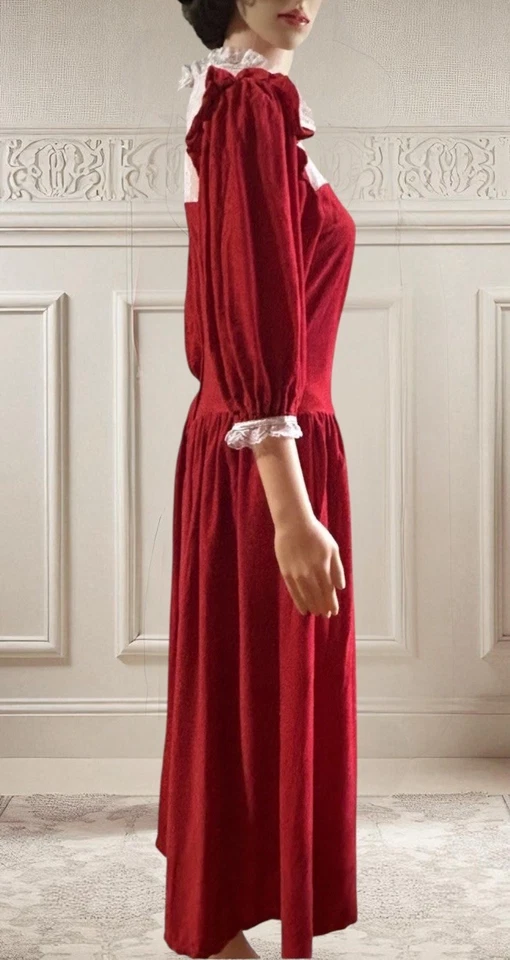 Vintage 70s Dress Victorian Velour Romantic Christmas Lace Ruffle Womens Sz 30w - Image 2 of 4