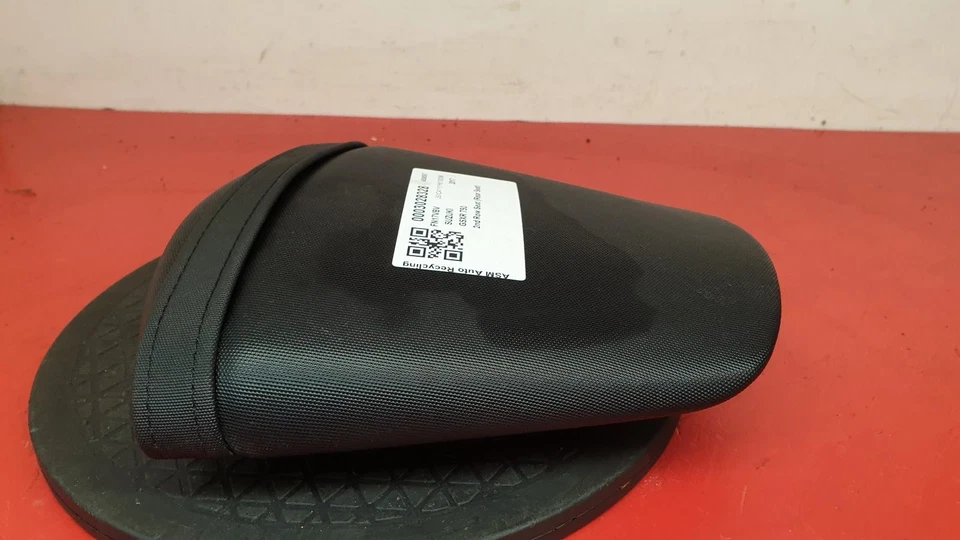 Suzuki GSXR 750 2017 asiento trasero Foto 2 de 4