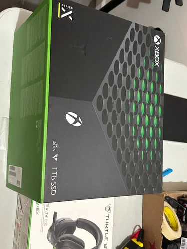 Xbox Series X 1TB Console Bundle + Turtle Beach Headset + 2 Controllers + Games