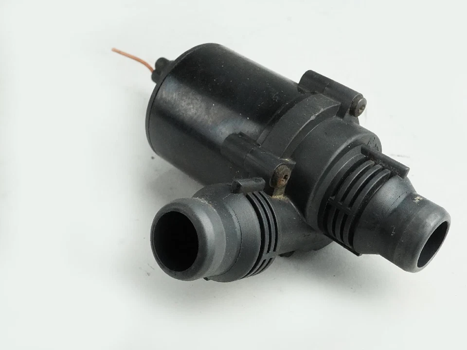 2001 - 2006 Bmw X5 E53 Water Pump Auxiliary Cardone Gap 64116955122 Unit Oem - Imagem 4 de 4