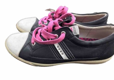 ECCO Golf Street Womens Spikeless Golf Shoes Black/White Pink Size 39