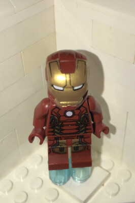 Lego Minifigure : Iron Man Mark 43 Armor (76031 76032 76038)