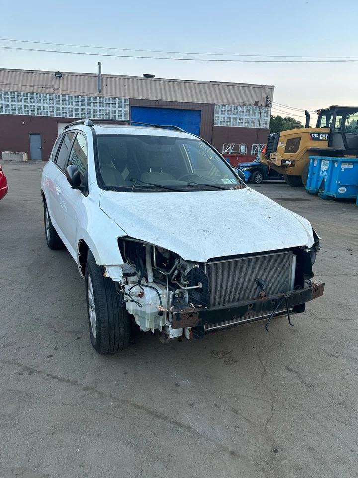 Used A/C Compressor fits: 2011 Toyota Rav4 4 cylinder Grade A Foto 2 de 4