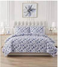 Seventh Studio 3-Pc. Quilt Set King Size Blue Alfie Floral