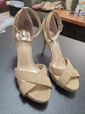 Fioni Night Sz 7 Gold Glitter Sparkle 4" Heel With Ankle Buckle Strap MUST SEE 