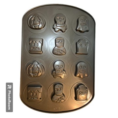 Wilton Halloween Baking Pan Cookies 6 Designs Bakeware Pumpkin Ghost Mummy