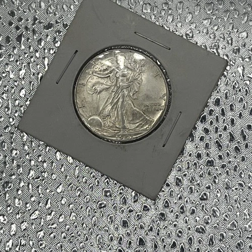 BU - 1941 Walking Liberty Half Dollar - 90% Silver - Uncirculated Unc