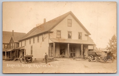 Grafton NH Barney's Store~Bearded Owner~Chaueffer?~Wheelbarrow~c1907 Autos~RPPC