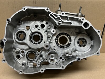 03-08 Suzuki LTZ400 Right Engine Cases Crankcase Crank Case DVX