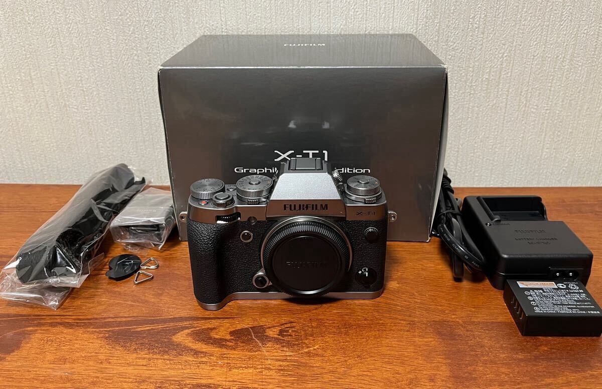 【Near MINT】FUJIFILM mirrorless camera X-T1 body graphite silver Edition