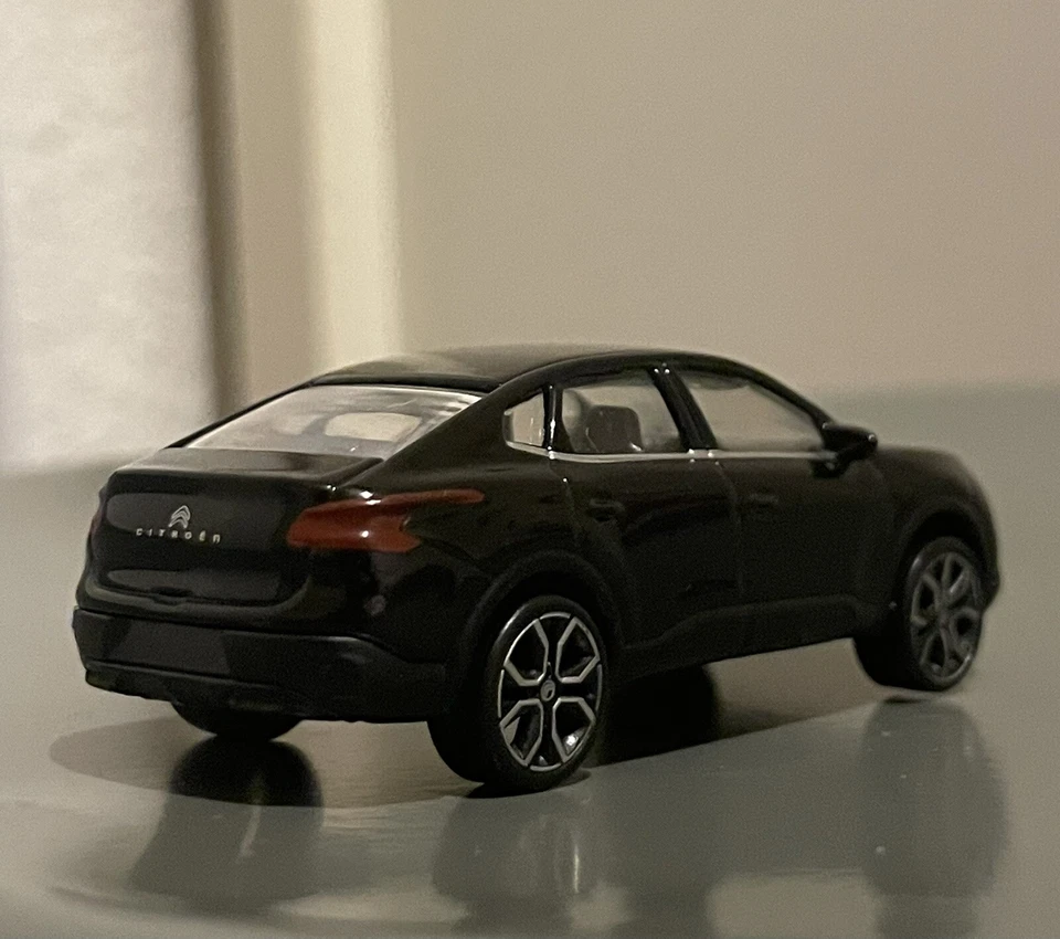 Modellino Norev Citroen C4 X C4X 1:64 1/63 3 Inches Auto Nuova Senza Scatola - Immagine 4 di 4