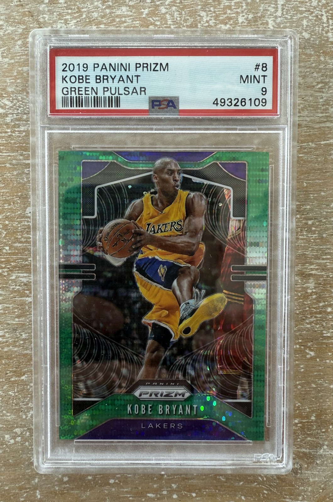 2019-20 Panini Prizm - Kobe Bryant #8 Green Pulsar Prizm /25 PSA 9 Mint