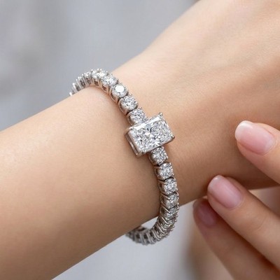 9.50Ct D-E/VS Radiant & Round Lab Grown Diamond Tennis Bracelet In White Gold