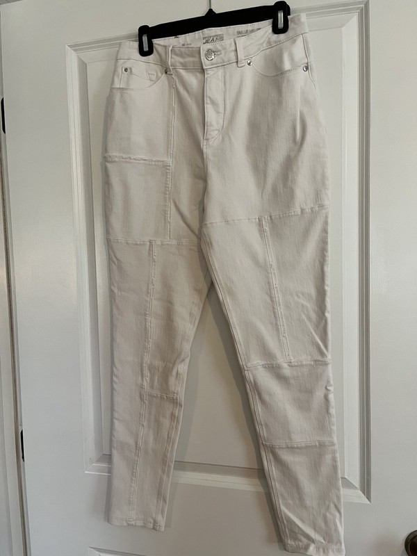 PETER NYGARD JEANS- HI-RISE TRUE SKINNY-SZ. MED-10-12- WHITE - STRETCH