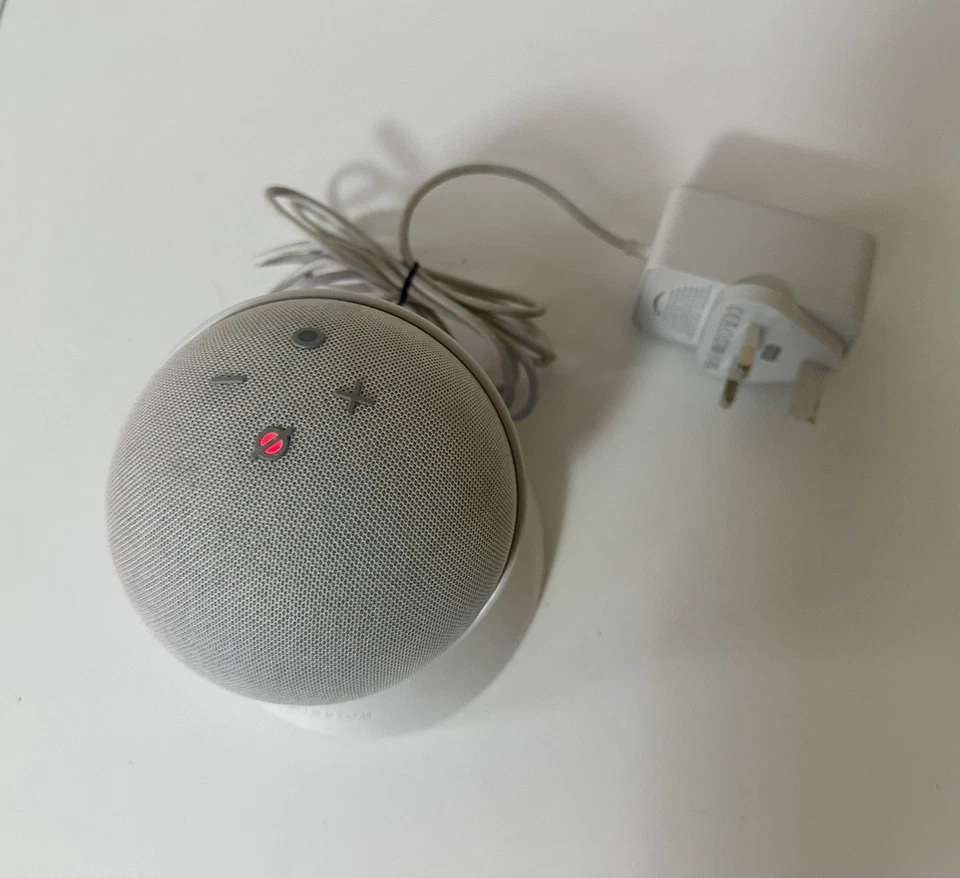 Amazon Echo Dot (4th generation) Smart speaker with Aleza & Mission Battery Base - Image 3 of 4