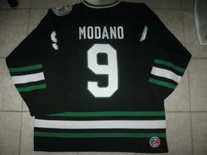 vintage north stars jersey