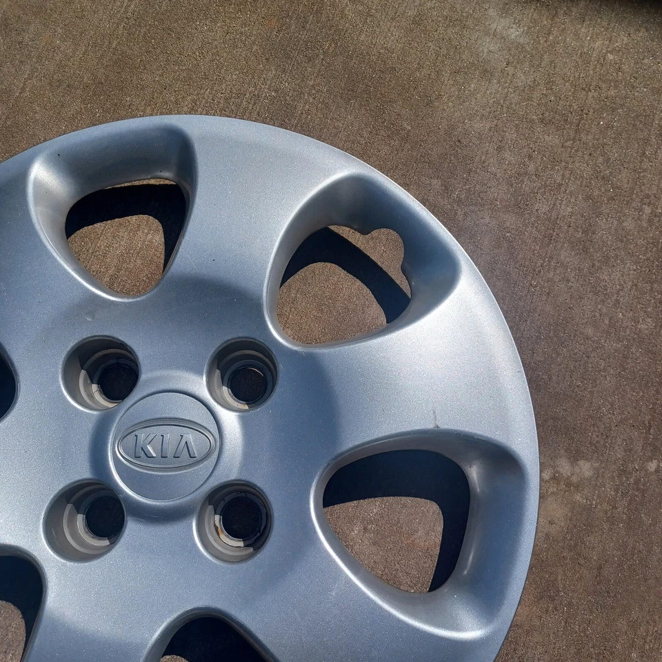 Calota Kia Spectra 2004-2008 serve para roda de 15 polegadas 52960-2F601 66014 01 - Imagem 3 de 4