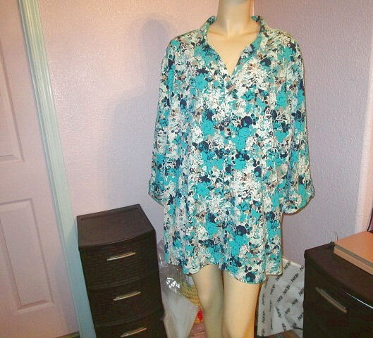 Catherines CREPE DE CHINE Button Up Size 4X 30 32 BLOUSE Tunic Top ROLL TAB