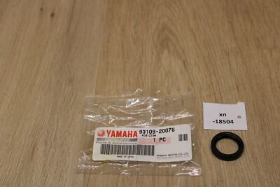 Yamaha 93109-20076 Oil Seal NOS NEU genuine xn18504 | eBay