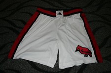 Louisville Cardinals Basketball White 19/20 Game Used Throwback Shorts L+ 2