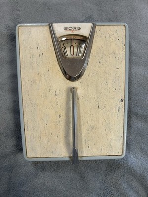 Vintage Mid Century Modern (50s To 60s) Borg  Bathroom Scale Baby Blue .Works.