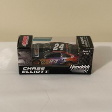 Chase Elliott 24 2016 SunEnergy1 1/64 NASCAR Diecast Boxed