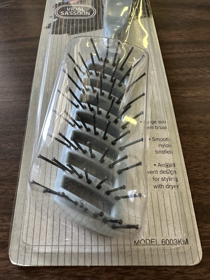 VINTAGE *NOVO* Escova de Ventilação Vidal Sassoon Anos 90 Grande Lt Nylon Cinza Angulado 6003KM - Imagem 3 de 3