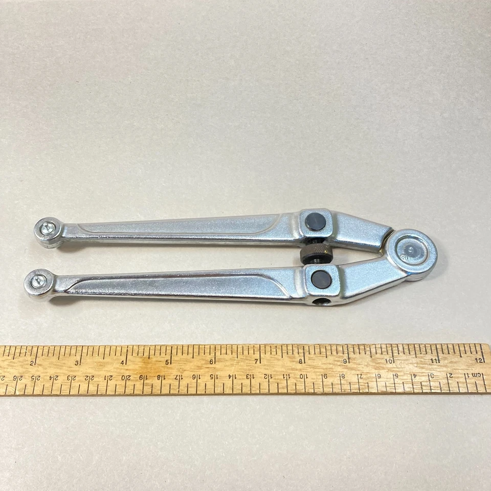 Llave inglesa ajustable Facom 2 tamaños de pasador reversible #117B EE. UU. Foto 4 de 4