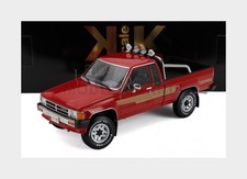 KK-SCALE KKDC181562 Toyota Hilux Pickup Xtra Cab 4x4 1985 Red 1/18