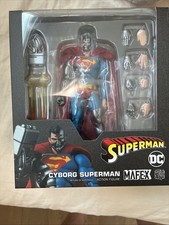 Medicom Toy MAFEX No. 164 Cyborg Superman Action Figure Return of Superman