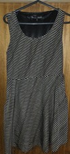 Hela Lovers London Black & Cream Zig Zag Skater Dress UK 12 Sleeveless