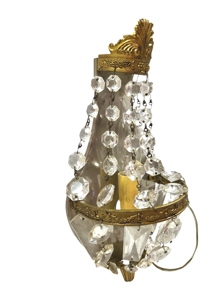 Aplique de pared iluminado antiguo de vidrio y metal dorado Foto 3 de 4