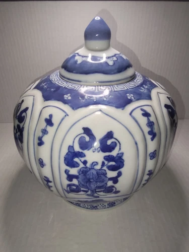 Large Vintage Blue & White China Pumpkin Shaped Style 