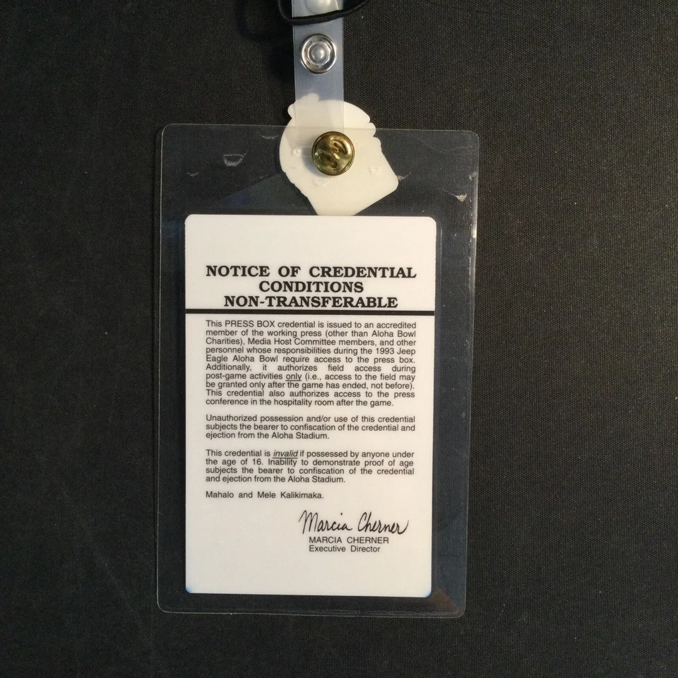 Vintage 1993 Jeep Eagle 12th Annual Aloha Bowl Press Pin and Press Badge - Image 3 of 3