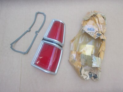 1974 1975 1976 1977 Dodge Monaco Royal Wagon NOS MoPar Right TAIL LAMP ...