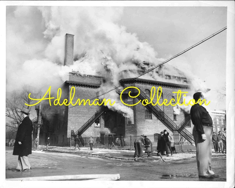 NY4019 7x9 Photo Albany New York School Fire Kids Rescued