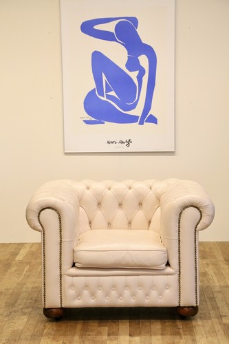Chesterfield Cream Leather Club Armchair - Picture 2 of 17